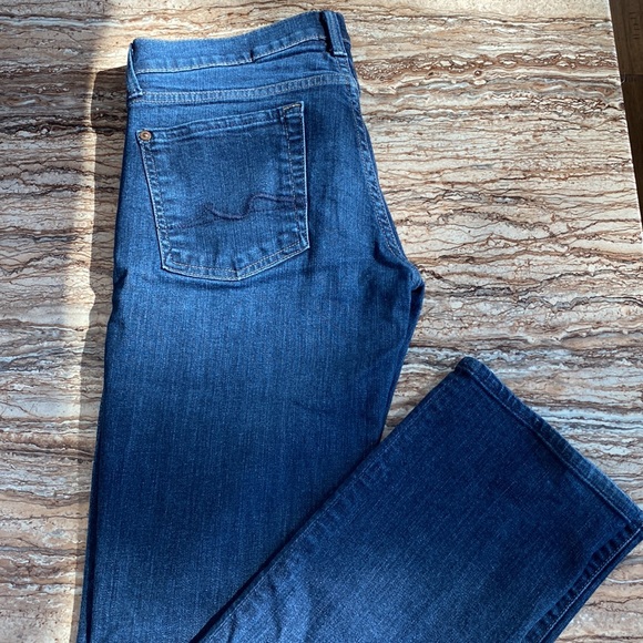 7 for all mankind straight leg jeans in blue denim. size 28 with lots of stretch - Picture 7 of 10